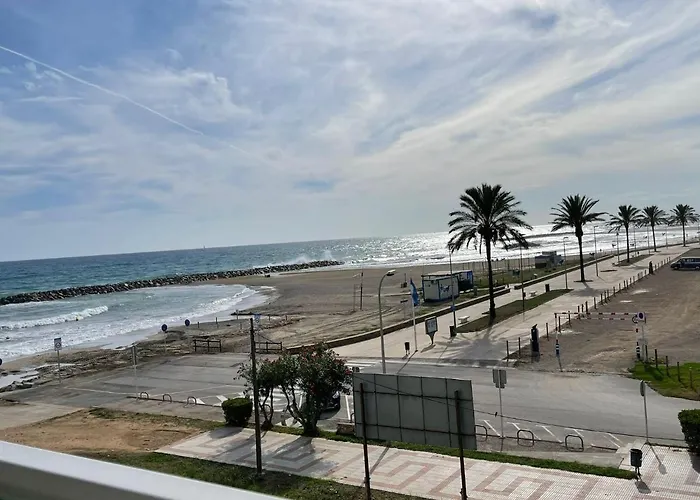 Cunit Beach * كونيت