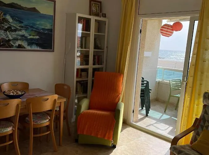 דירה Cunit Beach קוניט
